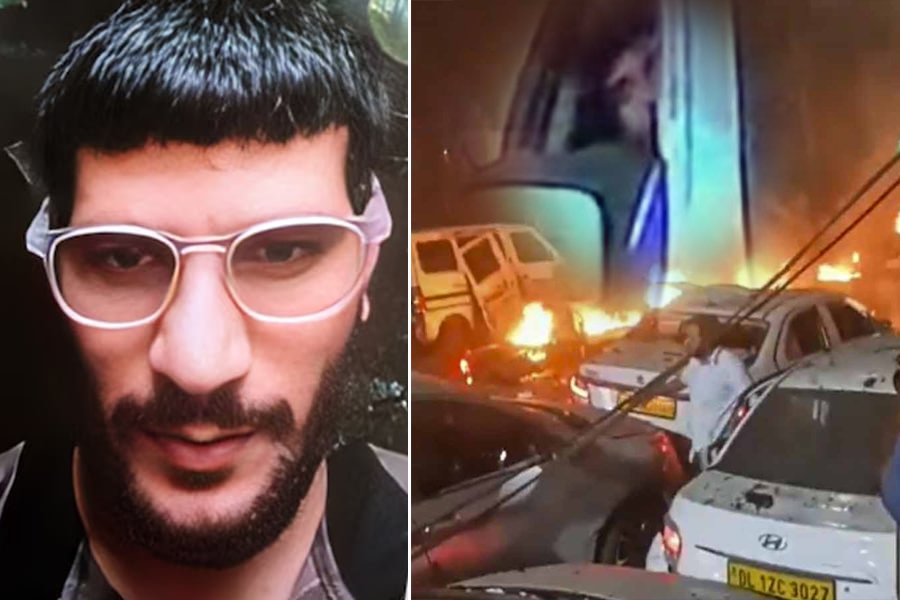 Red Fort Blast: Name of Kashmiri Doctor Umar Emerges in Investigation, Who is he?